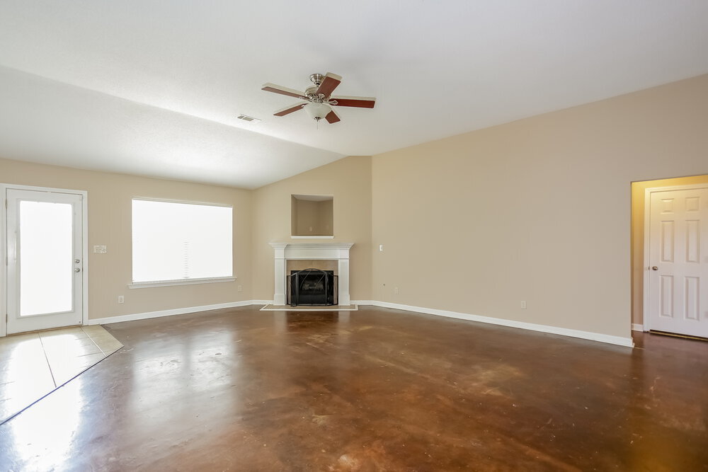 Building Photo - 6257 Saddletrail Dr