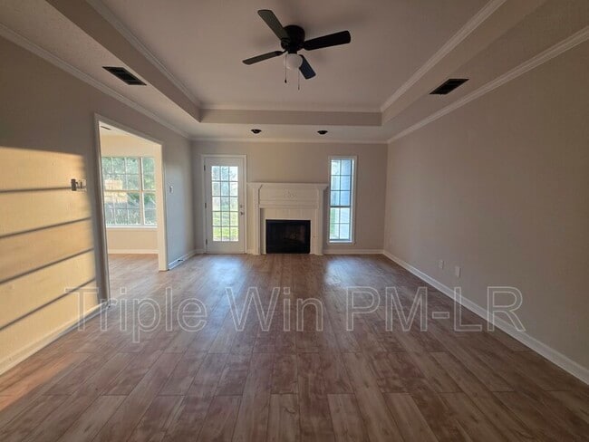 Building Photo - 66 Nevada Ln