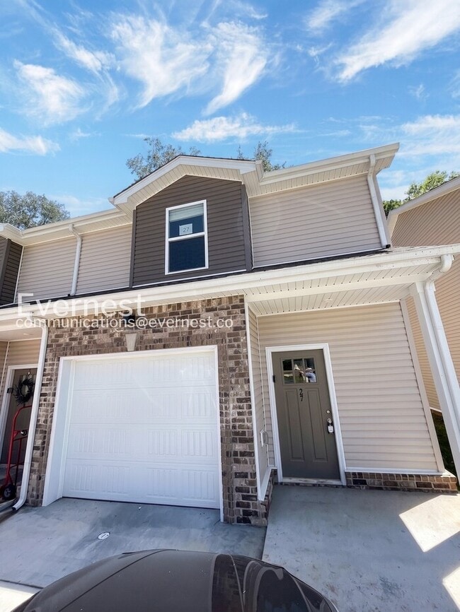 Building Photo - 3385 Polly Dr