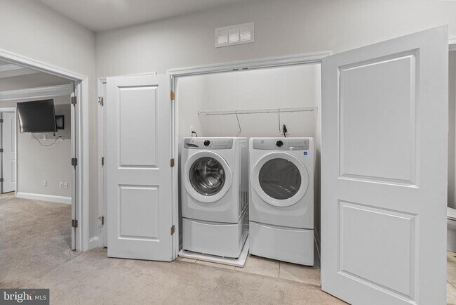 Building Photo - 7537 Crowley St