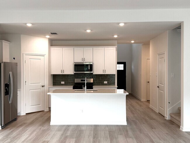 Building Photo - New Construction 5 Bedrooms backs to greenbelt!