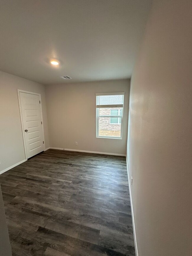 Building Photo - BRAND NEW Four Bedroom | Two Bath Home in ...