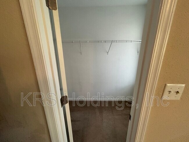 Building Photo - 1763 Jason Ave