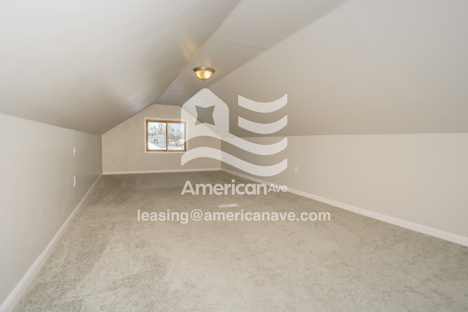 Building Photo - 4151 Coolidge Ave