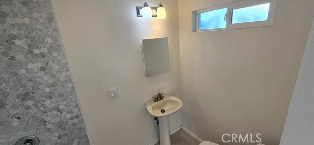 Building Photo - 9705 Main St