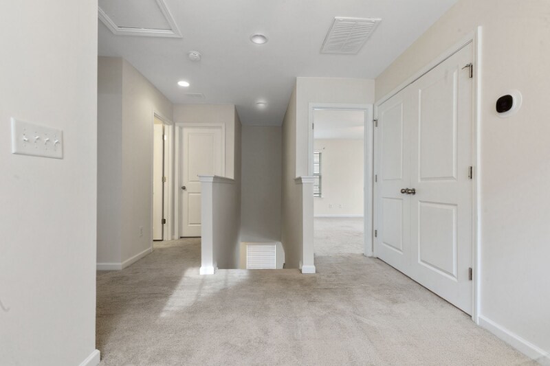 Building Photo - 9814 Lone Cypress Ln