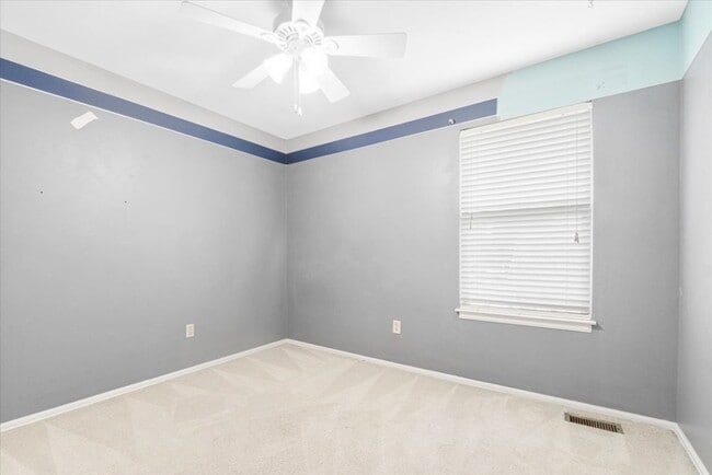 Building Photo - 208 Kylewood Ct
