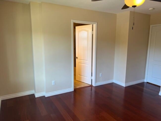 Building Photo - Private, Gated and the Heart of Costa Mesa!