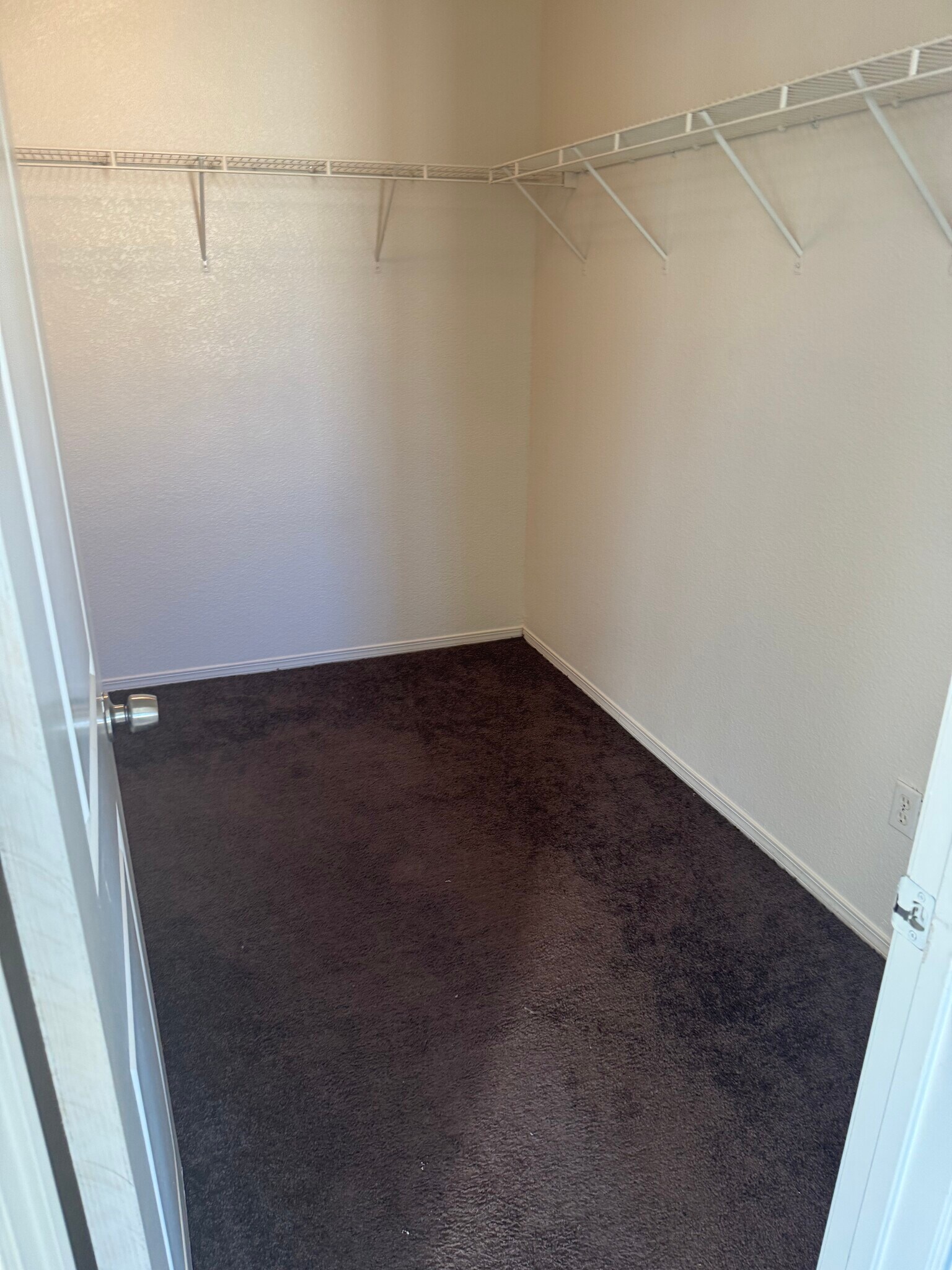 Building Photo - 44334 Sundance Ct