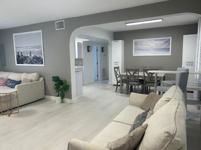 Building Photo - 245 189th Terrace