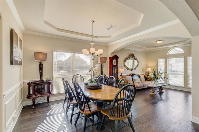 Building Photo - 4805 Comstock Way