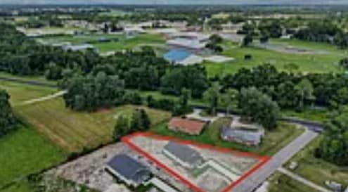 Building Photo - 405 N W 5th Pl