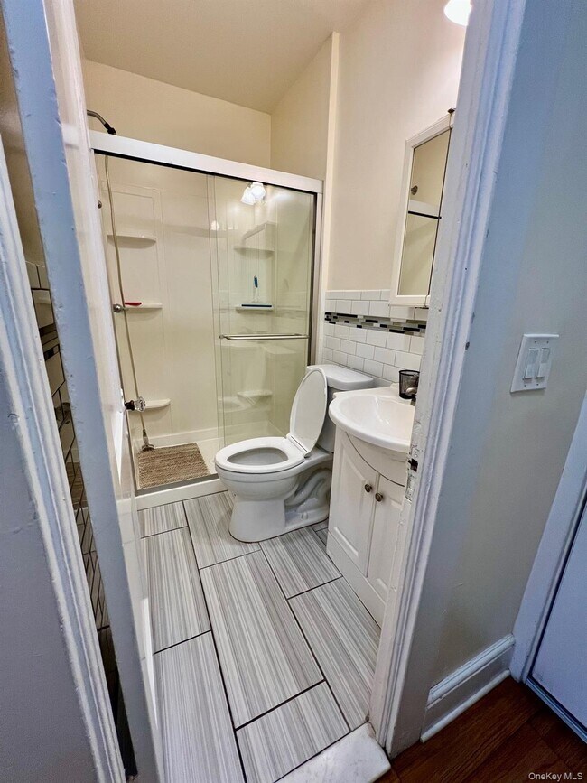 Building Photo - 185 E Lake Blvd