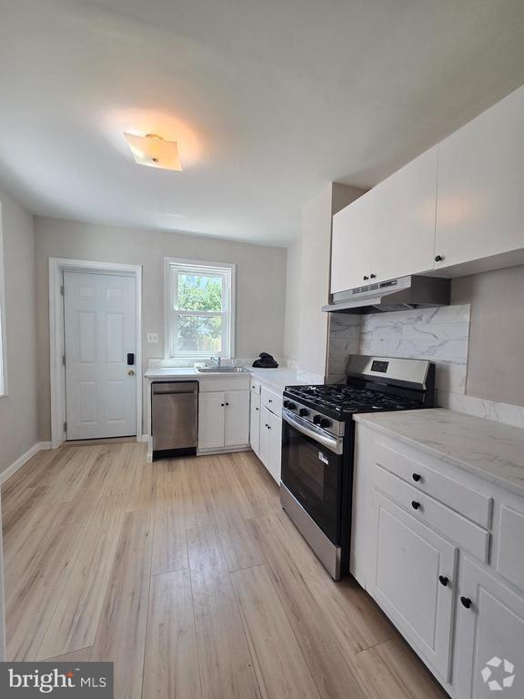 Building Photo - 316 Woodbine Ave