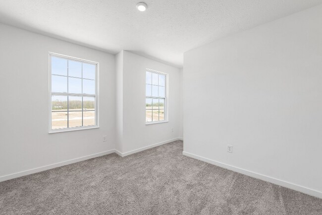Building Photo - 102 Red Willow Dr