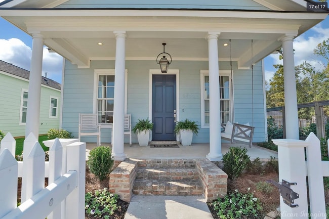 Building Photo - 2061 Woodberry Ave