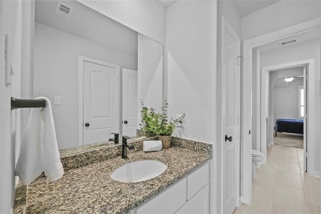 Building Photo - 17346 Camillia Trails