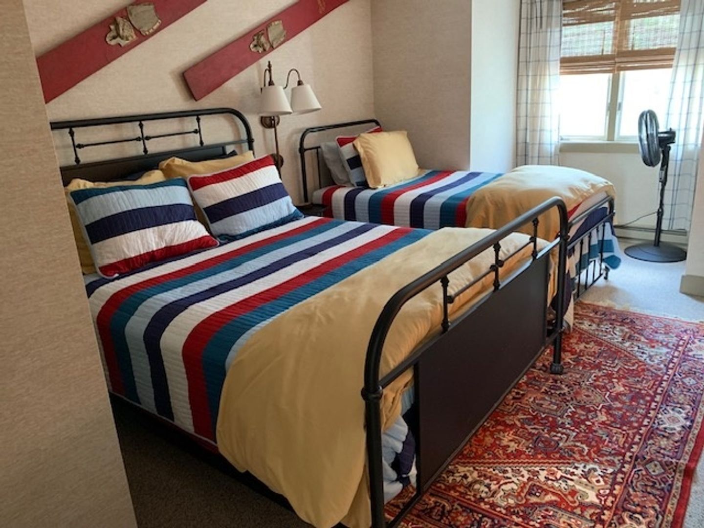 Building Photo - 44 Snow Plow Hill