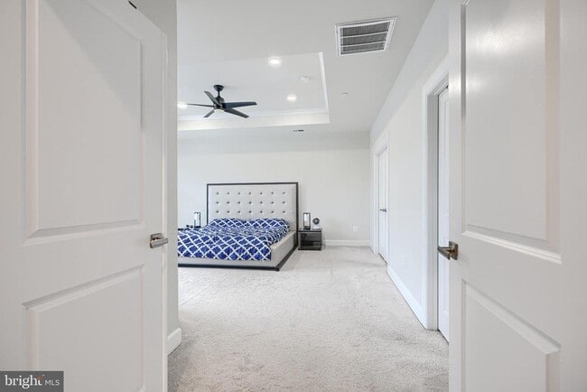 Building Photo - 7123 Starmount Ct
