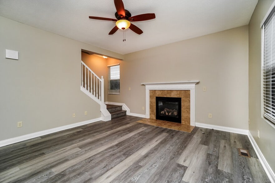 Building Photo - 1132 Sand Bar Dr