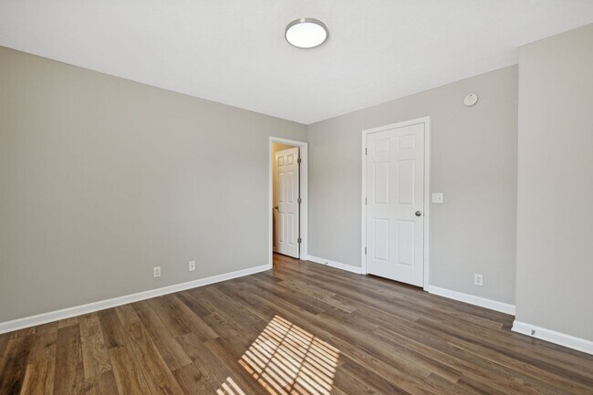 Building Photo - 118 Lancaster Gate Pl