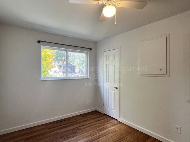 Building Photo - 514 Catalina Dr