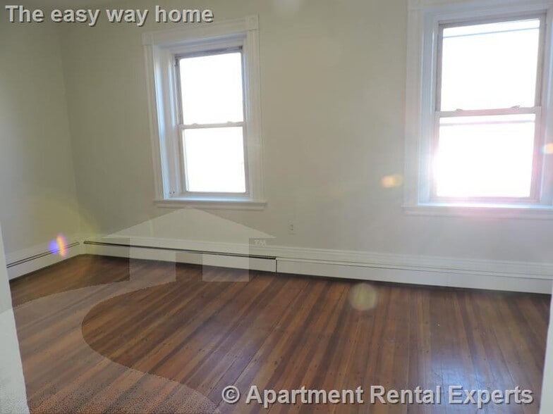 Building Photo - 10 Winter St