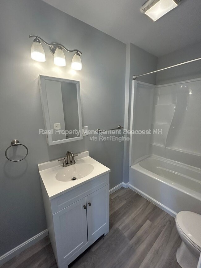 Building Photo - 3 Leonard St