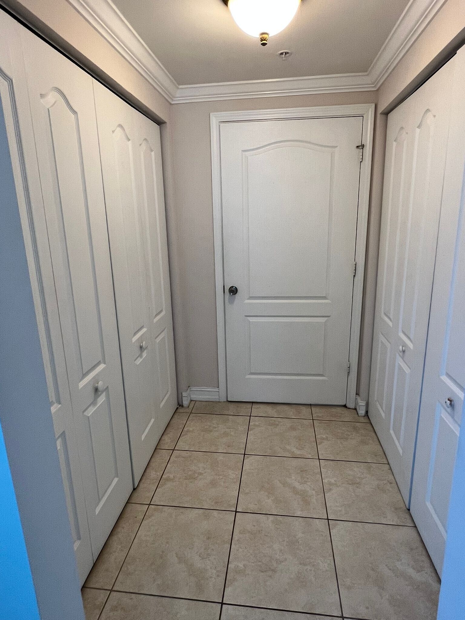 Building Photo - 117 NW 42nd Ave