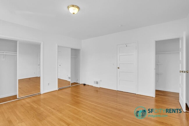 Building Photo - Russian Hill: Sunny Single Family Home w/ ...