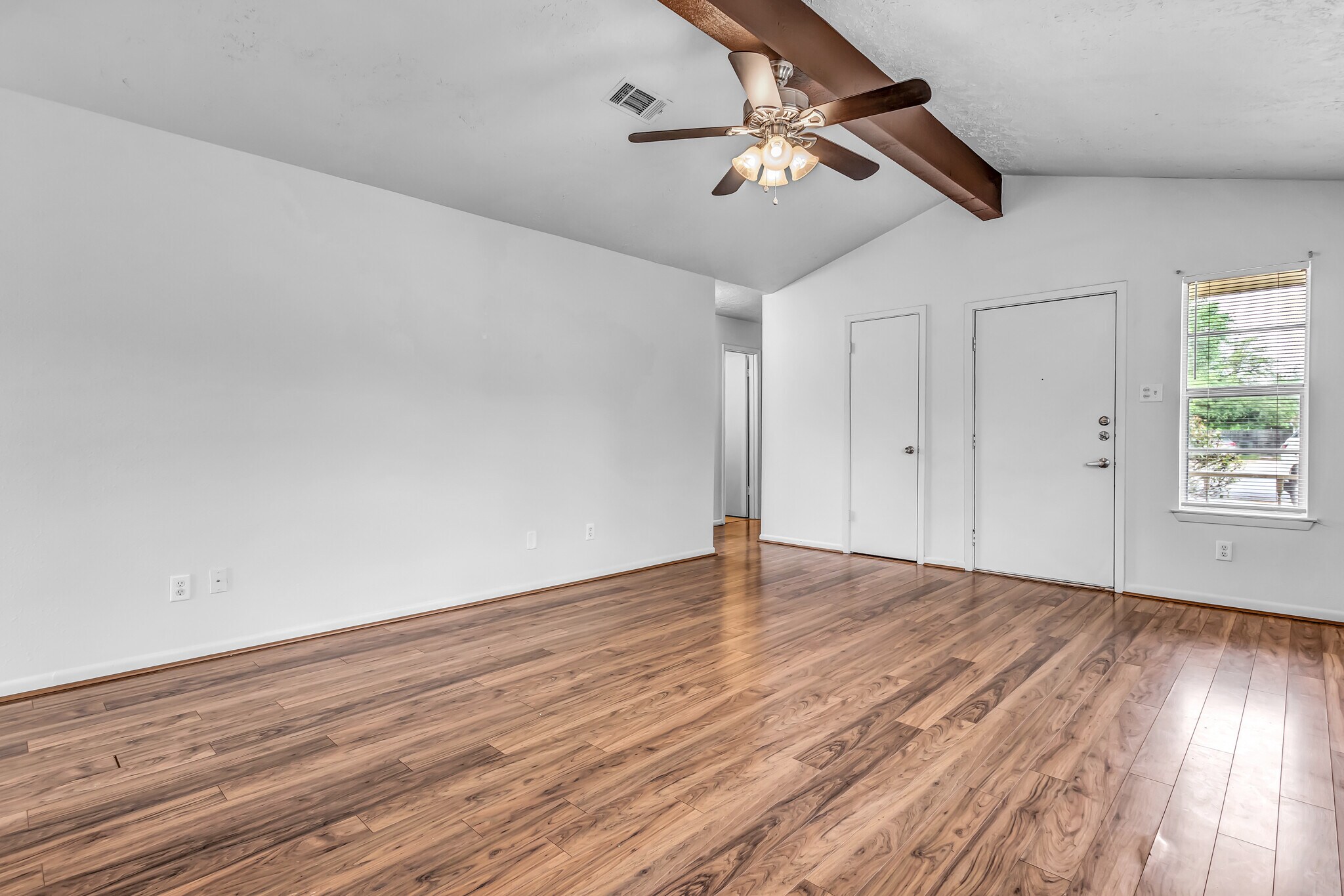 Building Photo - 3402 Timberline Ct