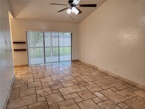 Building Photo - 612 SW 8th Ct