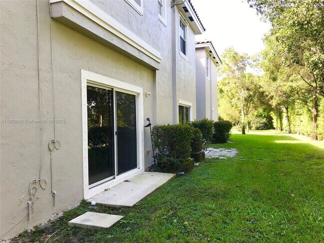 Building Photo - 14109 SW 49th St