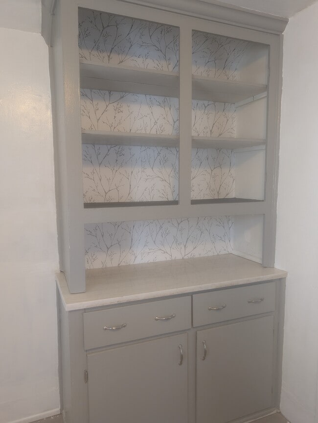 Building Photo - 300 Straight Ave NW