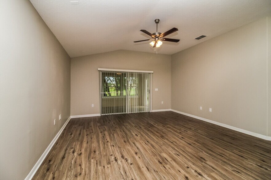 Building Photo - 30700 Pga Dr