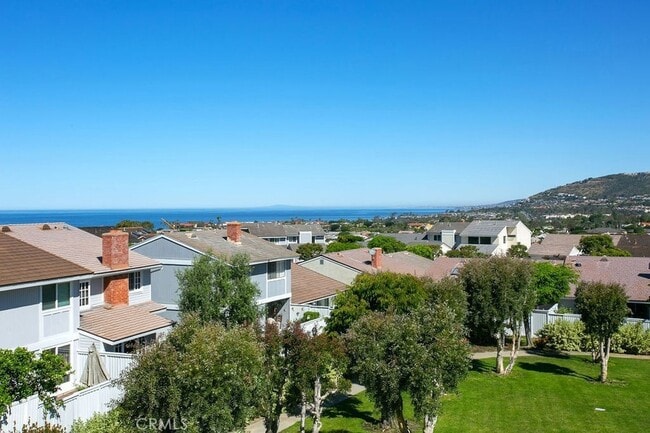 Building Photo - 33925 Faeroe Bay