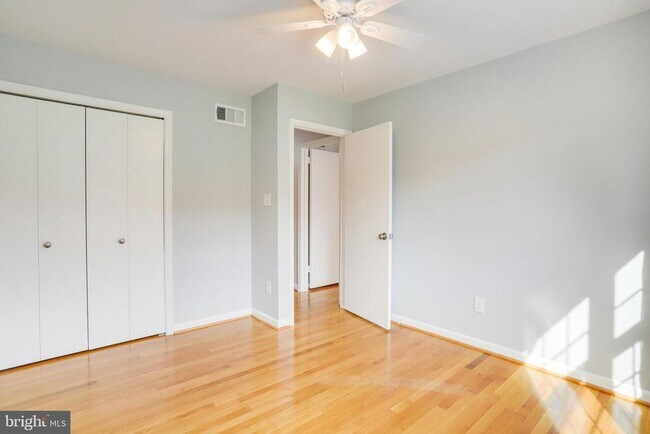 Building Photo - 6820 Wheatley Ct