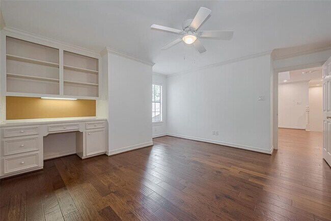 Building Photo - 510 Barkers Cove
