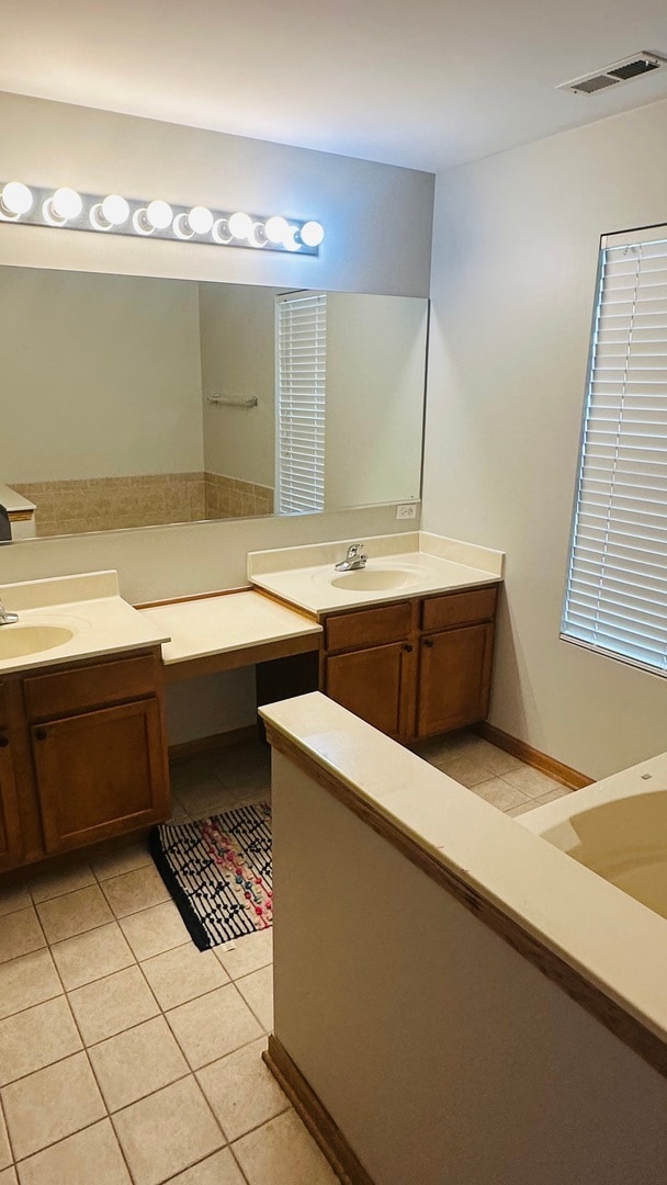 Building Photo - 1637 Trails End Ln