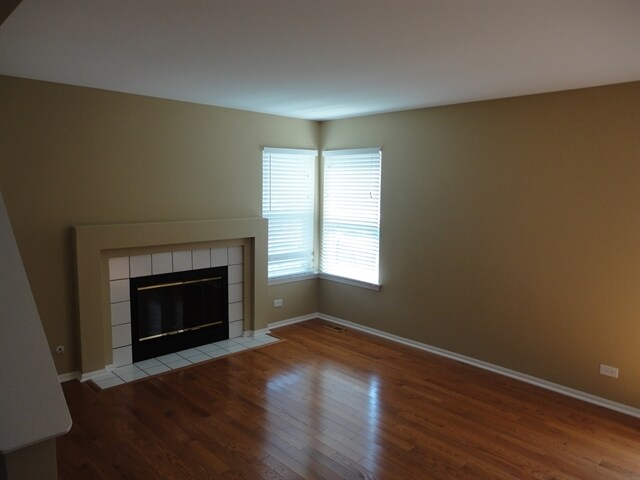 Building Photo - 1209 N Camden Ln