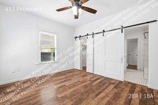 Building Photo - 413 Probandt-