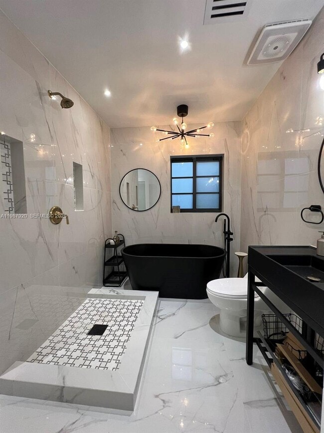 Building Photo - 5173 Alton Rd