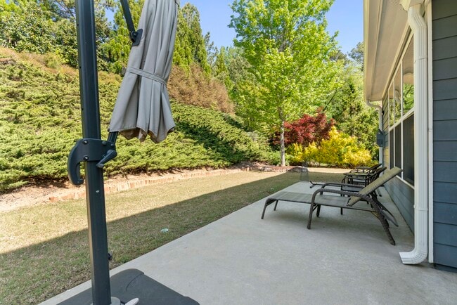 Building Photo - 3450 Dalwood Dr