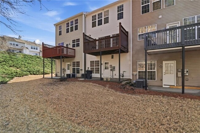 Building Photo - 1344 Thornborough Dr