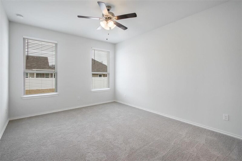 Building Photo - 1613 Abbottsford Ave