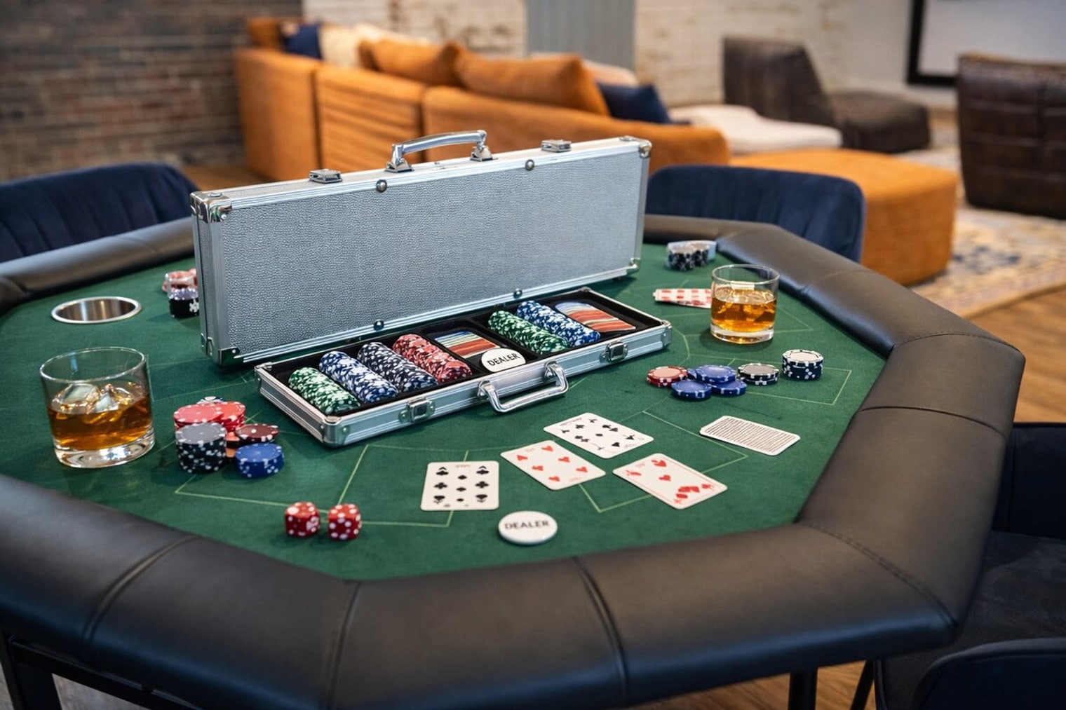 Building Photo - 1501 E 105th St