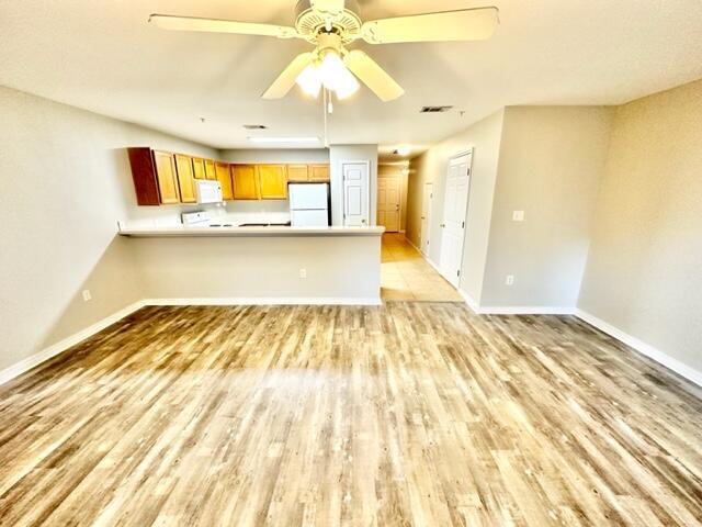 Building Photo - 10 Park Pl SE