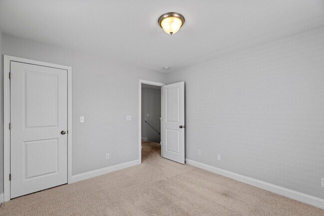 Building Photo - Landing at Lewis Creek Home For Rent!