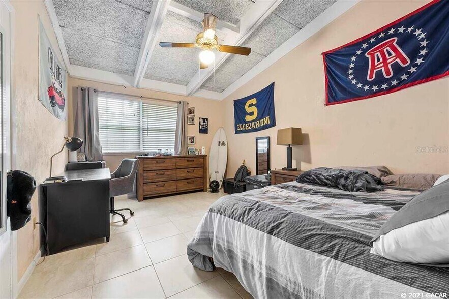 Building Photo - 3028 NW 2nd Ave