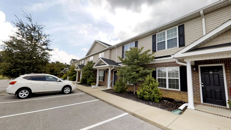 Primary Photo - 347 Family Lodge Dr